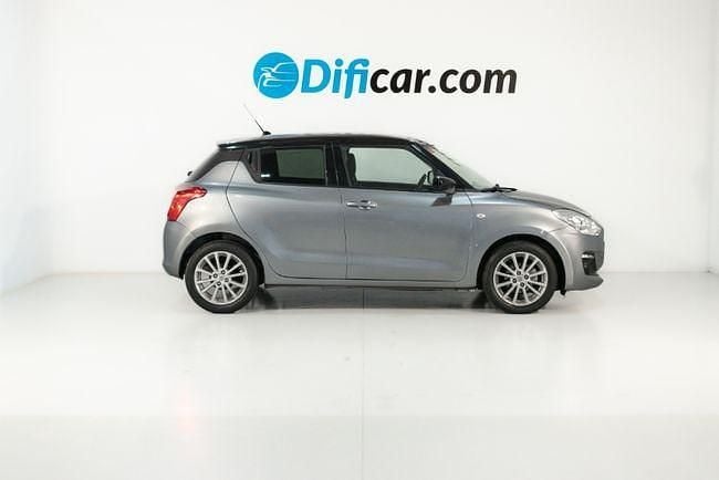 Usado Suzuki Swift 90 CV (66 kW) 2017 Gris Utilitario