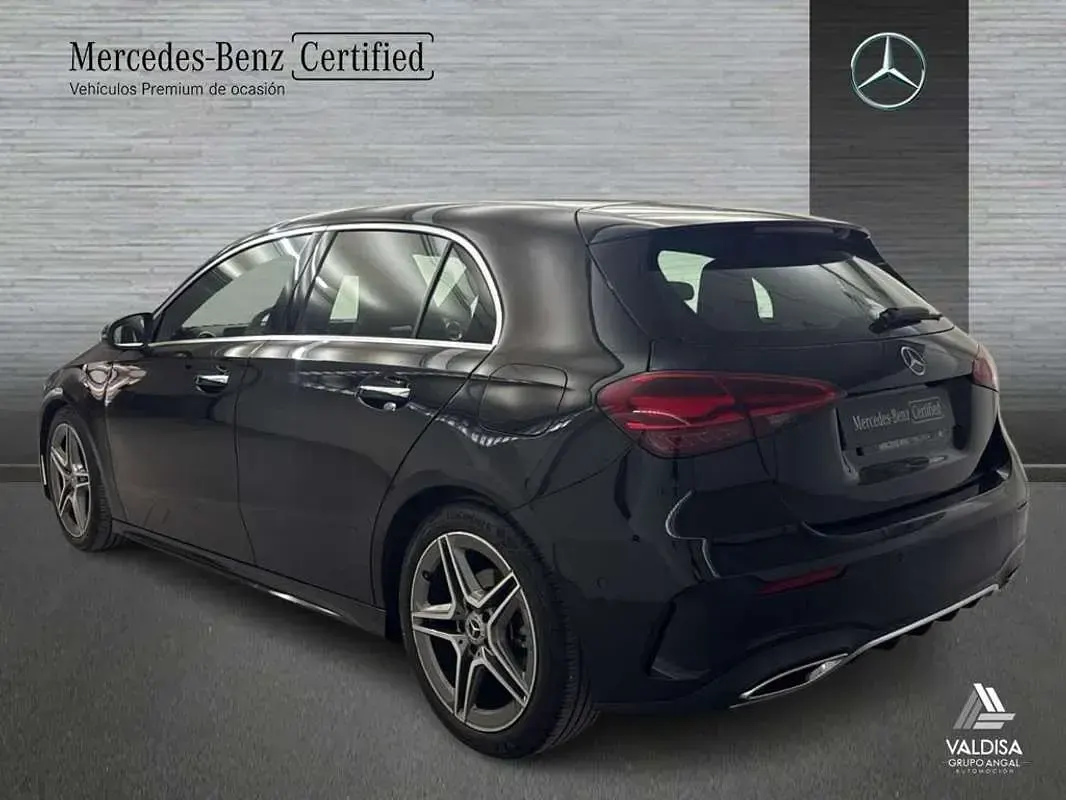Usado Mercedes A180 116 CV (85 kW) 2023 Berlina