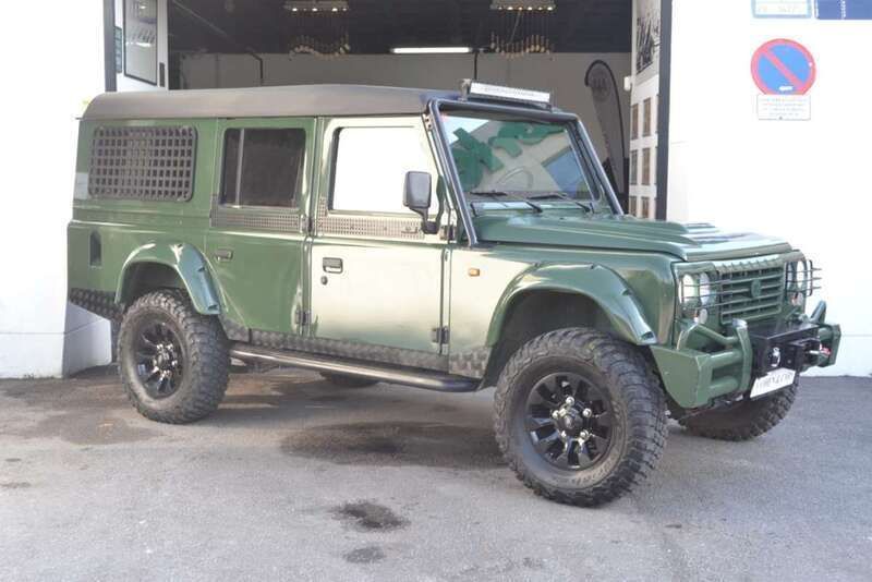 Usado Land Rover Defender 125 CV (91 kW) 2004 Verde SUV