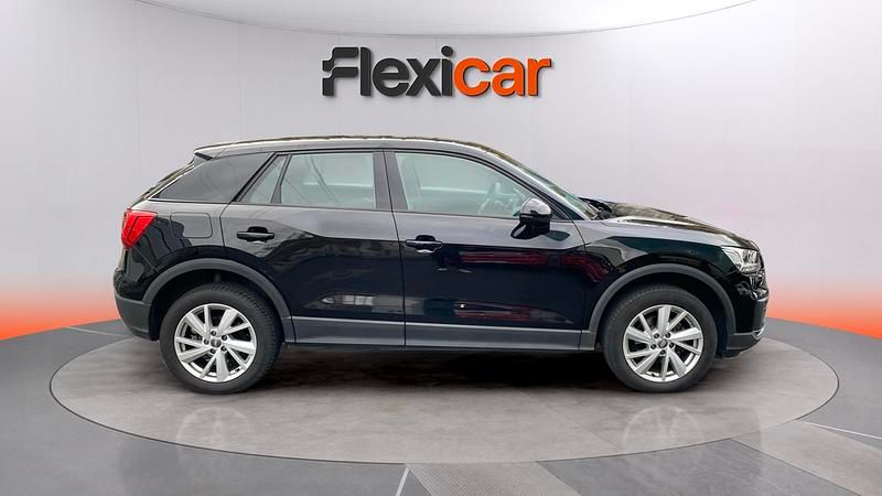 Begagnad Audi Q2 Advanced 116 HK (85 kW) 2020 Svart SUV
