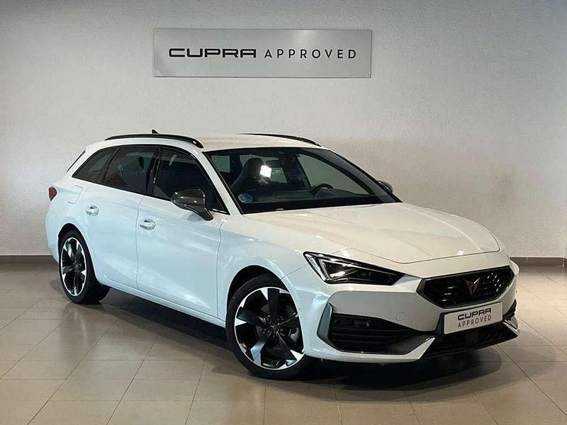 Usado Cupra Leon 190 HP (139 kW) 2024 Branco Carrinha