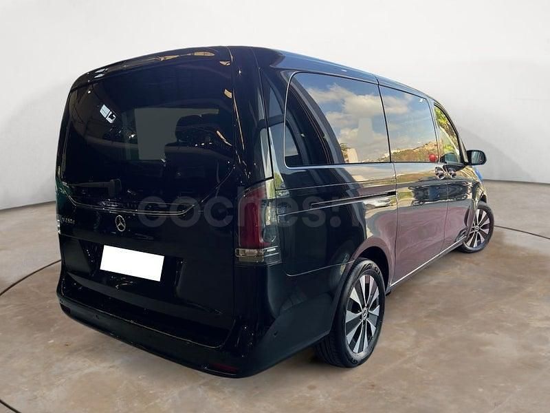 Usado Mercedes V250 Style 190 CV (139 kW) 2024 Negro Monovolumen