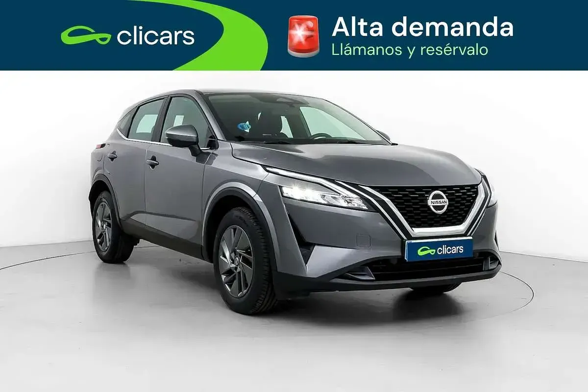 Usado Nissan Qashqai Acenta 140 CV (102 kW) 2021 Gris SUV