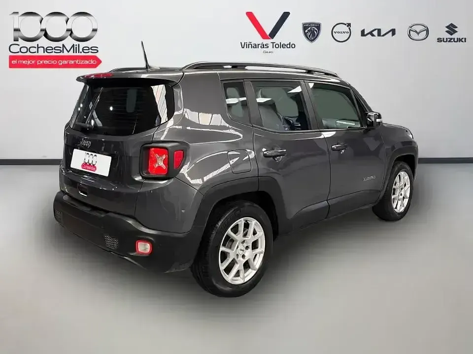 Usado Jeep Renegade Limited 120 CV (88 kW) 2024 Gris / plata SUV