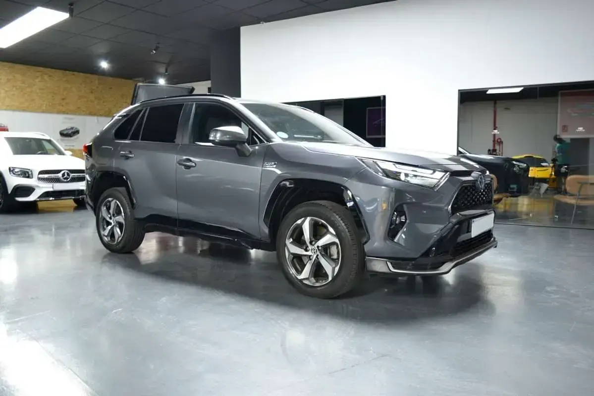 Usado Toyota RAV4 Hybrid Advance 306 CV (225 kW) 2023 Gris SUV