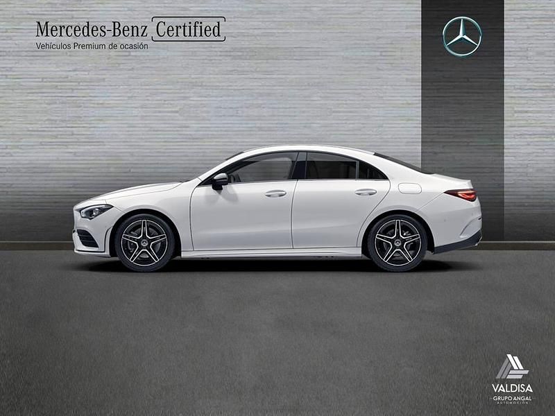 Usado Mercedes CLA220 AMG line 190 CV (139 kW) 2021 Blanco Berlina
