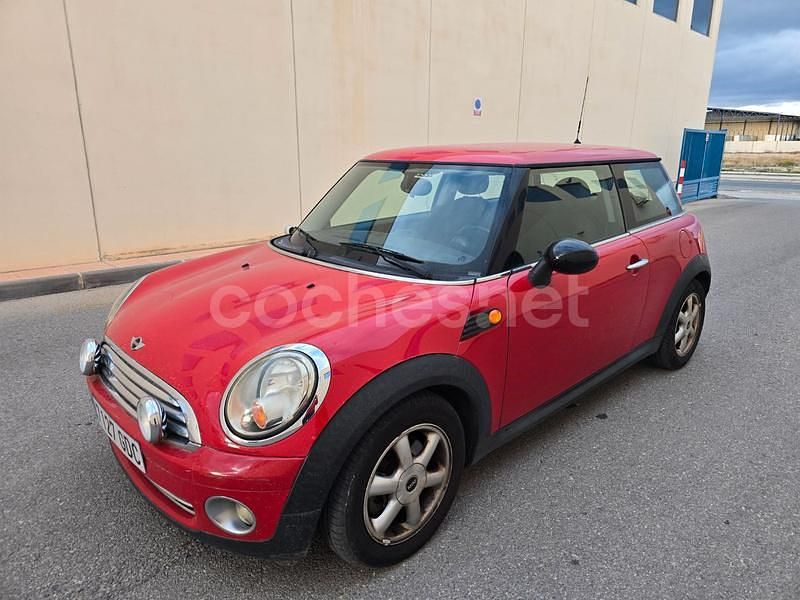 Rojo Usado 2008 Mini ONE Utilitario | 5000 € (Buen precio) - Imagen 1/4