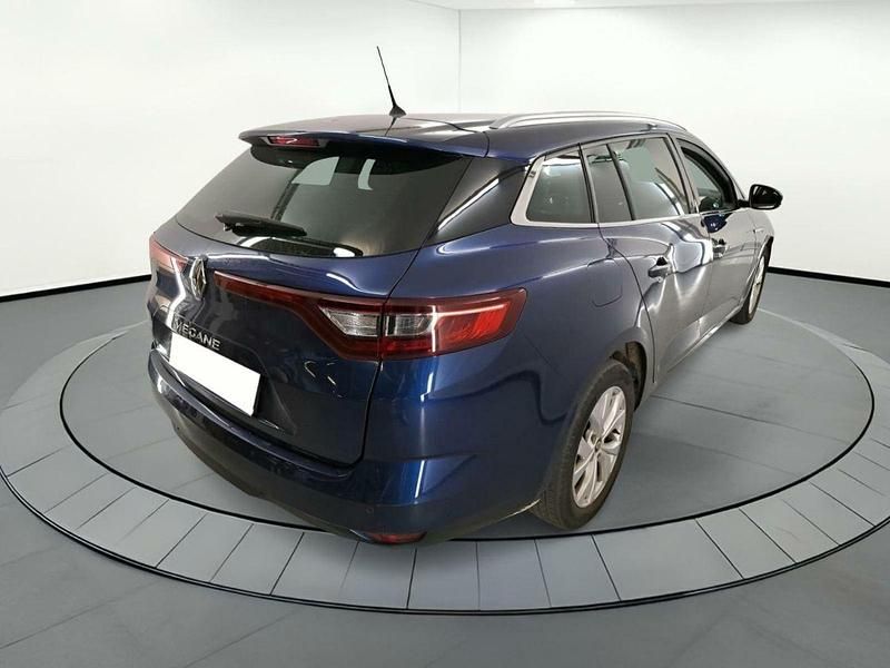 Usado Renault Mégane IV LIMITED 140 CV (102 kW) 2018 Azul Utilitario