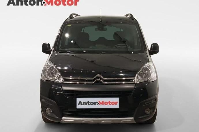 Usado Citroën Berlingo Feel 110 CV (80 kW) 2018 Negro Monovolumen