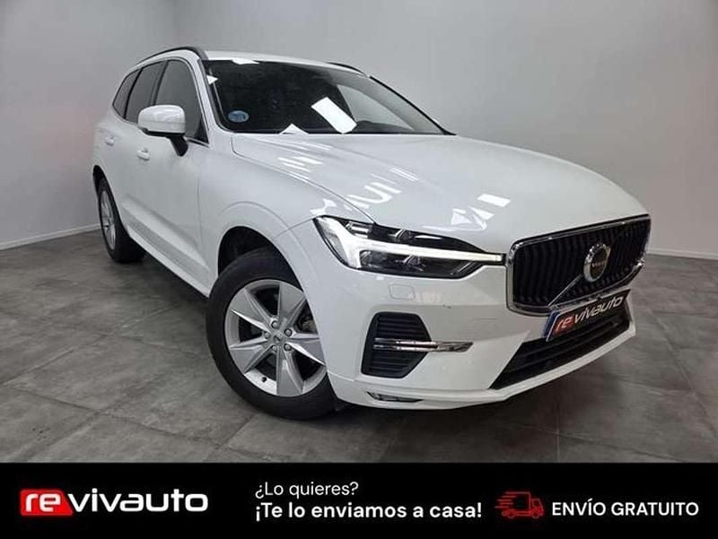 Begagnad Volvo XC60 Core 197 HK (144 kW) 2023 Vit SUV
