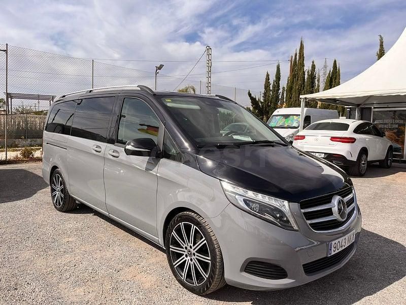 Usado Mercedes V250 Avantgarde 190 CV (139 kW) 2015 Negro Monovolumen