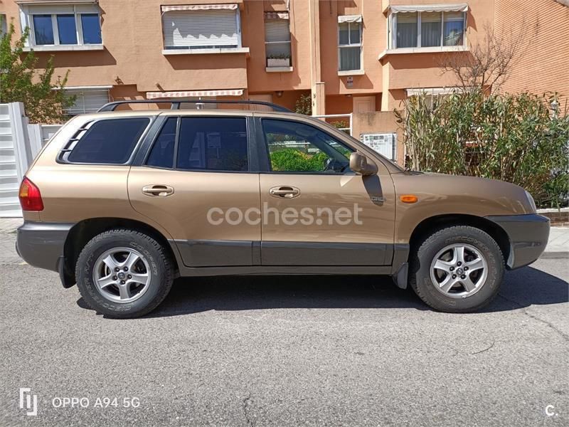 Beige Usado 2004 Hyundai Santa Fe Comfort SUV | 8000 € - Imagen 1/4