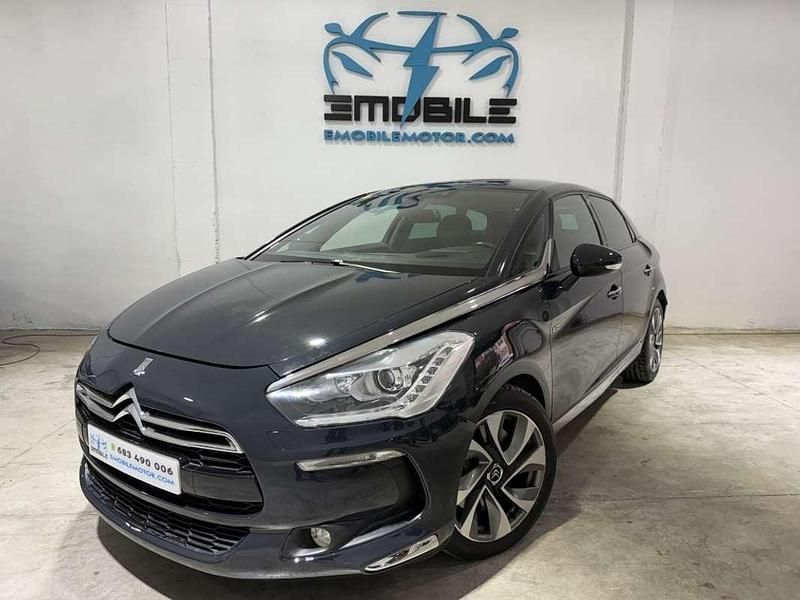 Usado Citroën DS5 200 CV (147 kW) 2012 Gris Utilitario