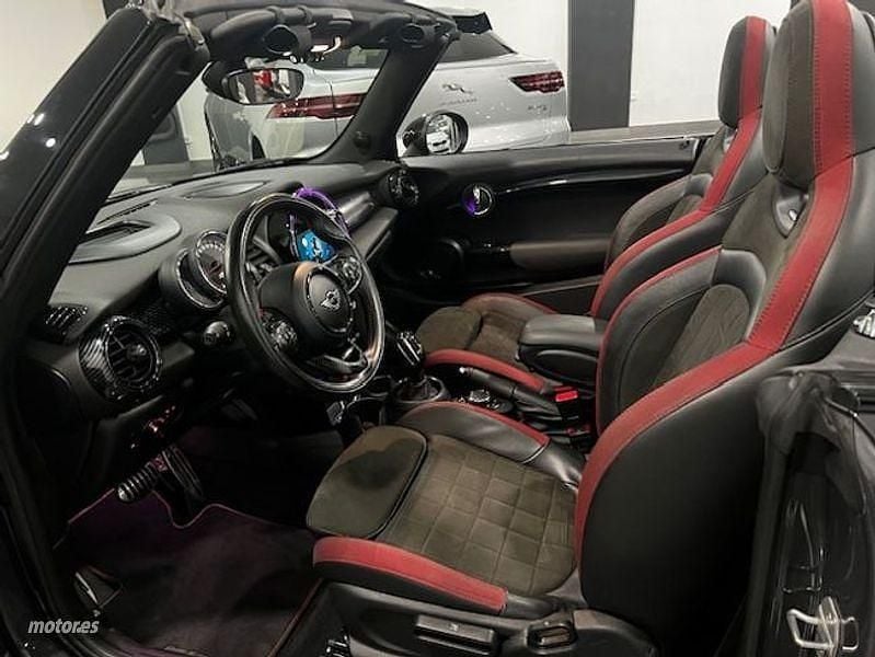 Usado Mini John Cooper Works Cabriolet 231 CV (169 kW) 2019 Gris / plata Descapotable