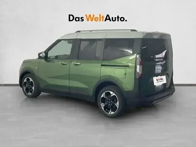 Nuevo Ford Tourneo Courier Active 125 CV (91 kW) 2025 Verde Monovolumen