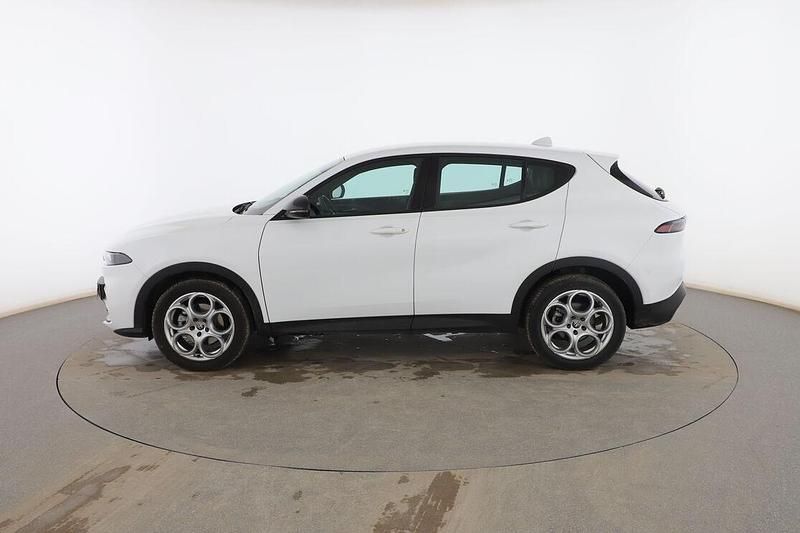Usado Alfa Romeo Tonale Sprint 131 CV (96 kW) 2022 Blanco SUV