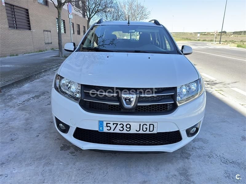 Usado Dacia Logan MCV Lauréate 72 CV (52 kW) 2015 Blanco Familiar