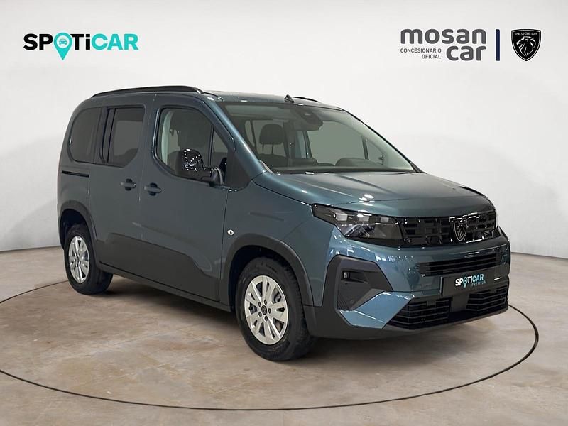 Usado Peugeot Rifter Allure 100 CV (73 kW) 2024 Azul kiama Monovolumen