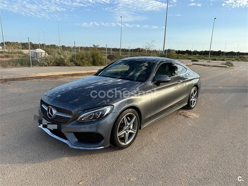 Usado Mercedes C220 170 CV (125 kW) 2017 Gris / plata Coupe