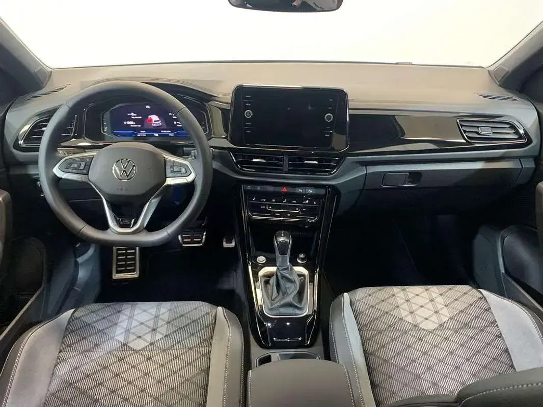 Usado VW T-Roc R-line 150 CV (110 kW) 2024 Blanco SUV