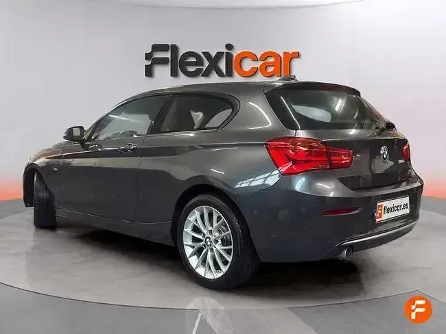 Usado BMW 118 150 HP (110 kW) 2017 Cinzento Citadino
