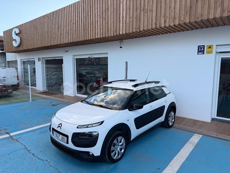 Usado Citroën C4 Feel 110 CV (80 kW) 2015 Blanco Berlina