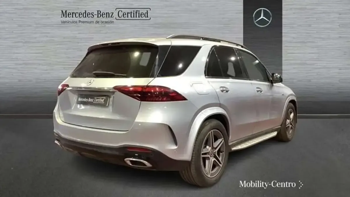 Usado Mercedes GLE350 333 CV (244 kW) 2025 Plateado SUV