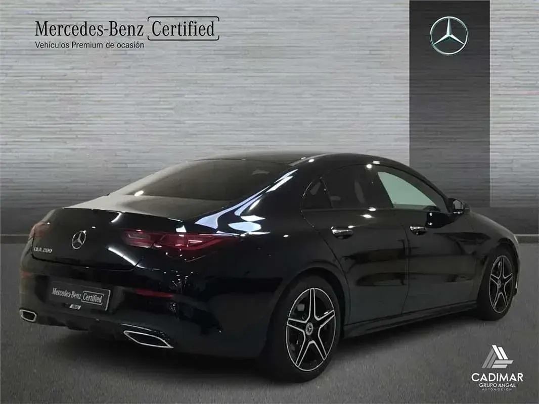 Usado Mercedes CLA200 163 CV (119 kW) 2025 Berlina