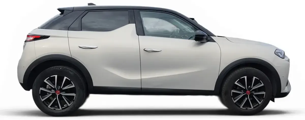 Usado DS Automobiles DS3 Crossback Performance 131 CV (96 kW) 2023 Gris SUV