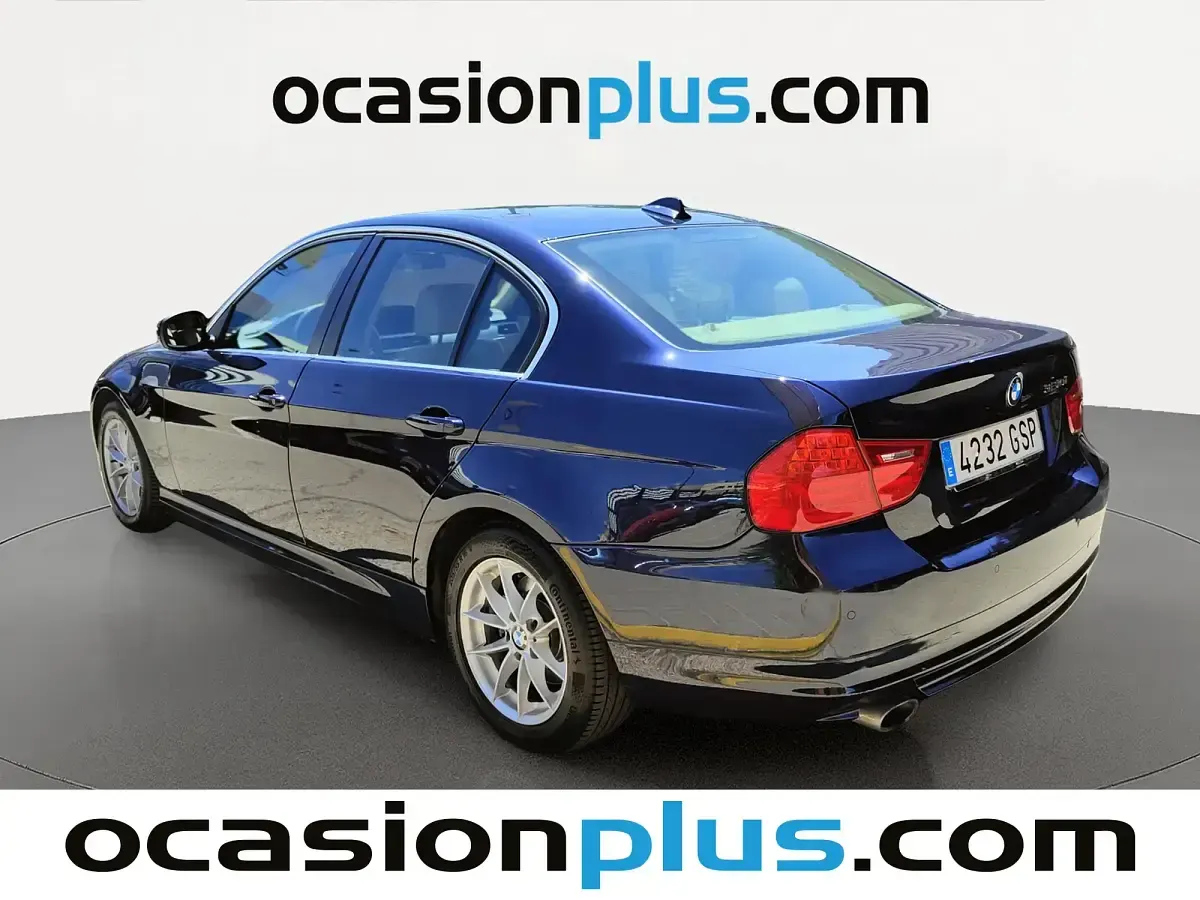 Usado BMW 320 177 CV (130 kW) 2009 Azul Berlina