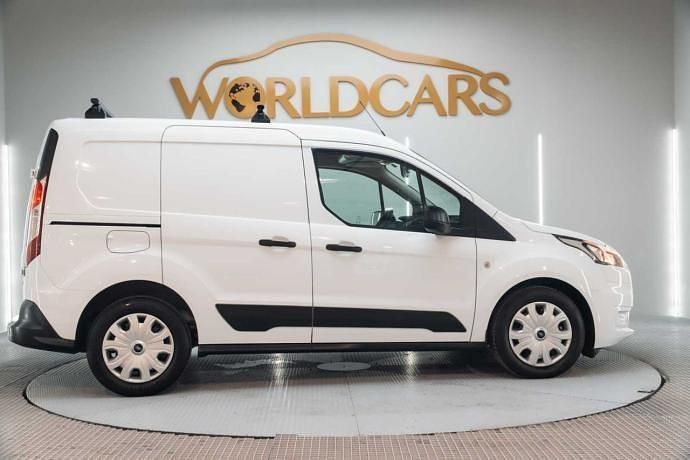 Usado Ford Transit Trend 100 CV (73 kW) 2022 Berlina