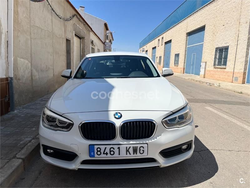 Blanco Usado 2019 BMW 118 Utilitario | 15.000 € (Precio justo) - Imagen 1/4