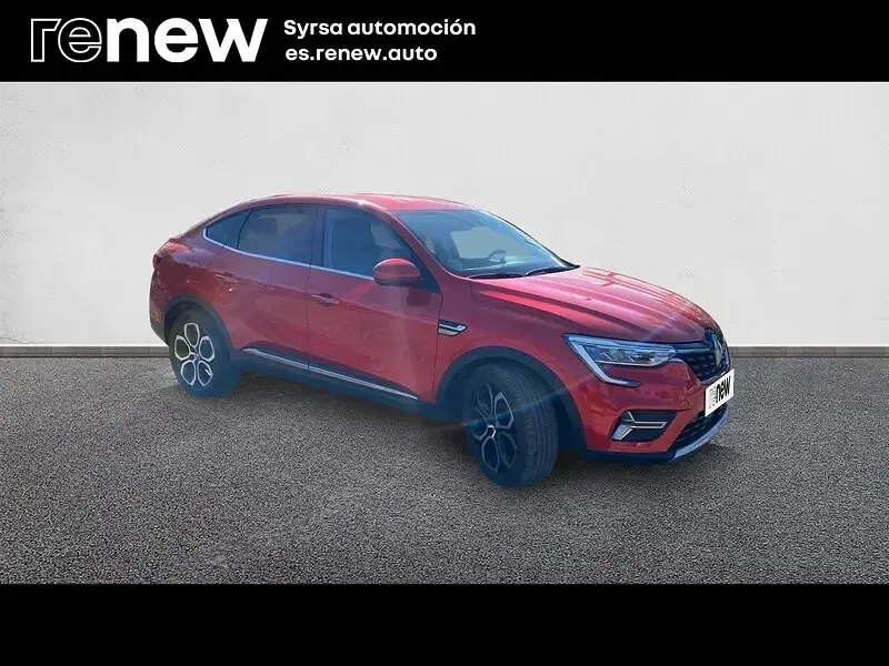 Usado Renault Arkana Techno 94 CV (69 kW) 2023 Rojo SUV