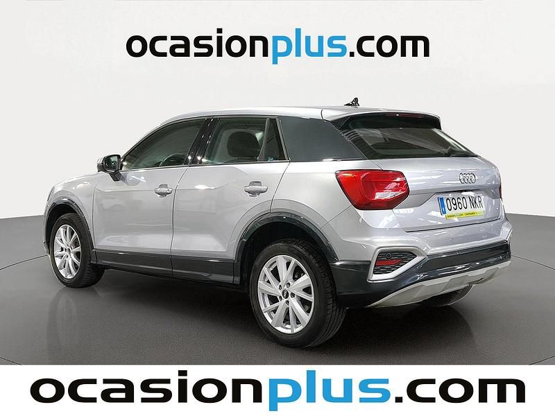 Usado Audi Q2 Advanced Plus 150 CV (110 kW) 2023 Gris plata SUV