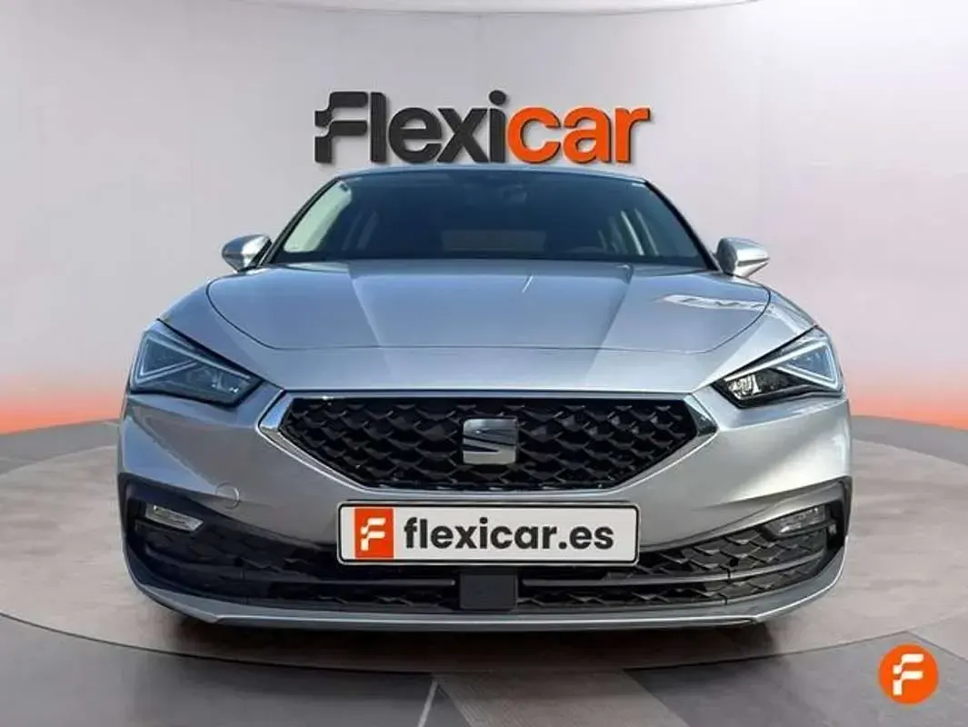 Usado Seat Leon XCELLENCE 150 CV (110 kW) 2021 Gris Utilitario