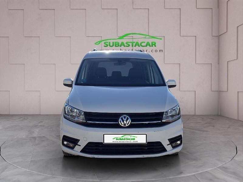 Usado VW Caddy 102 CV (75 kW) 2019 Blanco Monovolumen