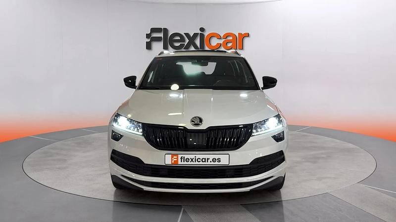 Usado Skoda Karoq Ambition 116 CV (85 kW) 2019 Blanco SUV