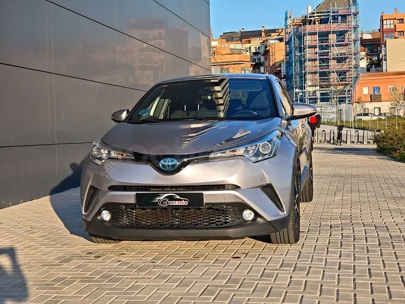 Usado Toyota C-HR Advance 122 CV (89 kW) 2019 Gris / plata SUV