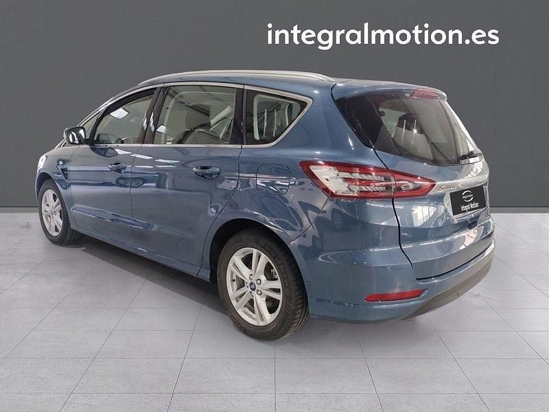 Usado Ford S-MAX Titanium 190 CV (139 kW) 2023 Azul Monovolumen