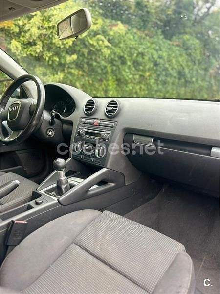 Usado Audi A3 Ambition 115 CV (84 kW) 2006 Negro Berlina