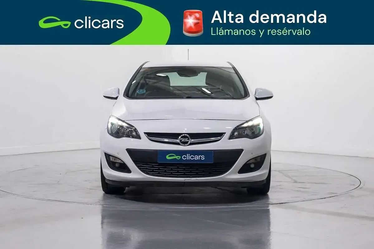 Usado Opel Astra Elegance 110 CV (80 kW) 2017 Blanco Berlina