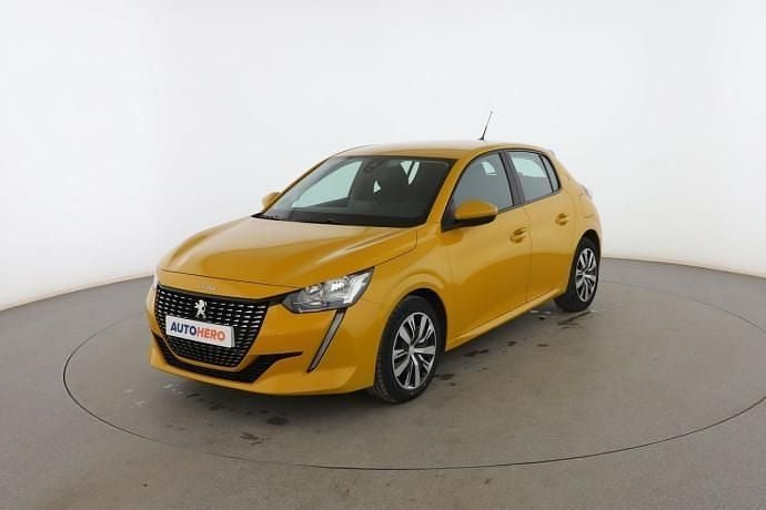 Amarillo Usado 2020 Peugeot 208 Active Utilitario | 12.099 € (Precio justo) - Imagen 1/3