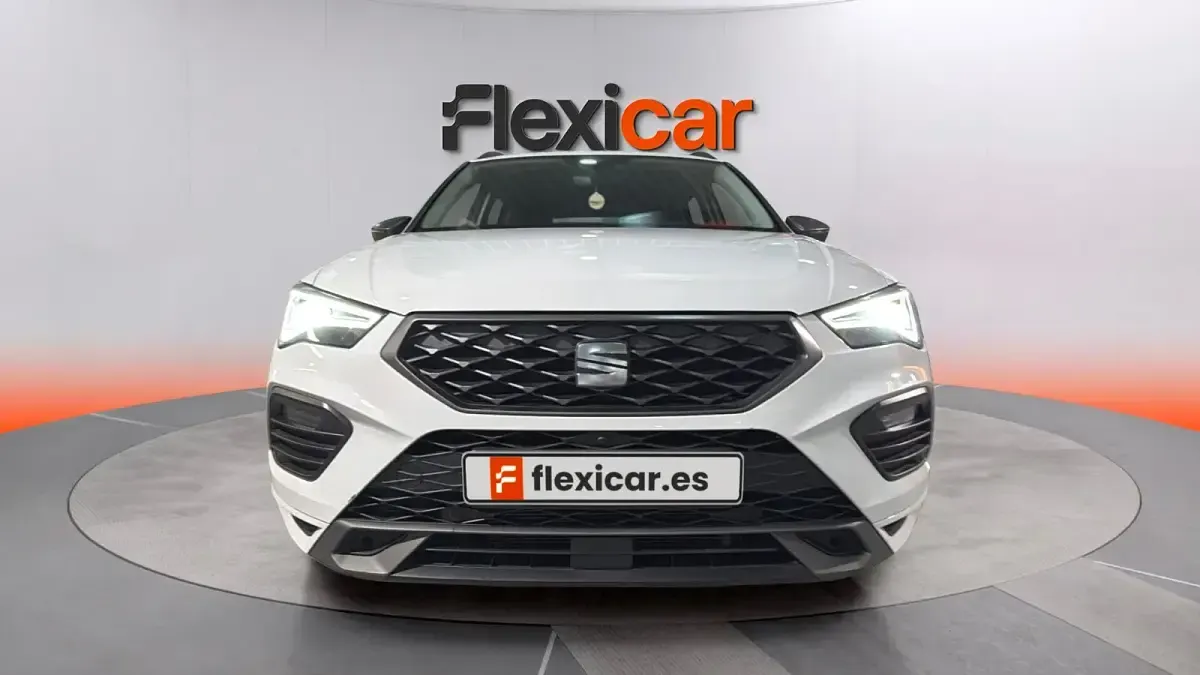 Usado Seat Ateca FR 150 CV (110 kW) 2024 Blanco SUV