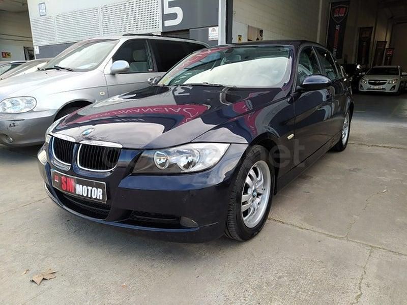 Usado BMW 320 163 HP (119 kW) 2007 Azul Sedan