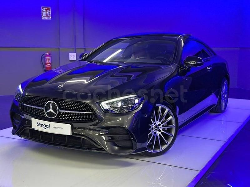 Usado Mercedes E350 299 CV (219 kW) 2021 Gris / plata Coupe