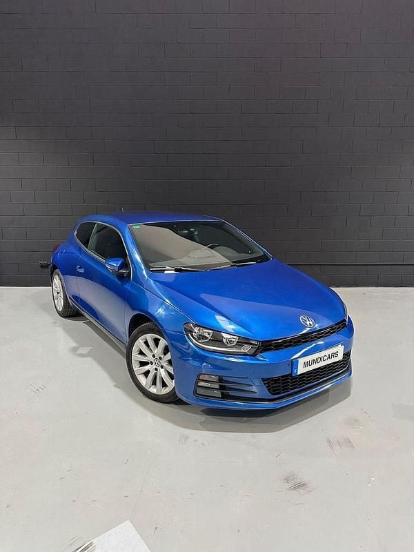 Usado VW Scirocco R-line 223 CV (164 kW) 2015 Azul Coupe