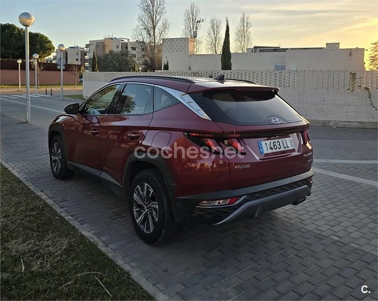 Usado Hyundai Tucson Style 230 CV (169 kW) 2021 Granate SUV