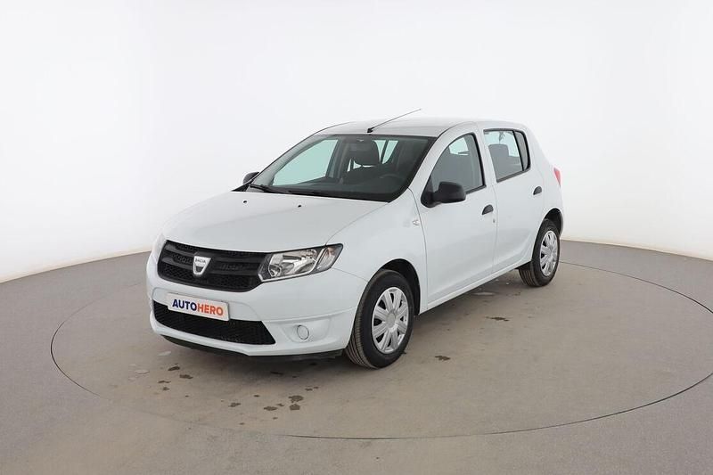 Blanco Usado 2015 Dacia Sandero Ambiance Utilitario | 7599 € (Buen precio) - Imagen 1/3