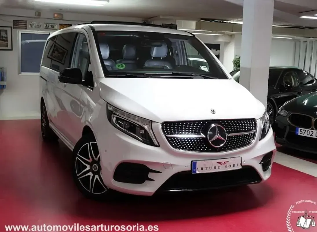 Usado Mercedes V300 Exclusive 239 CV (175 kW) 2021 Blanco Monovolumen