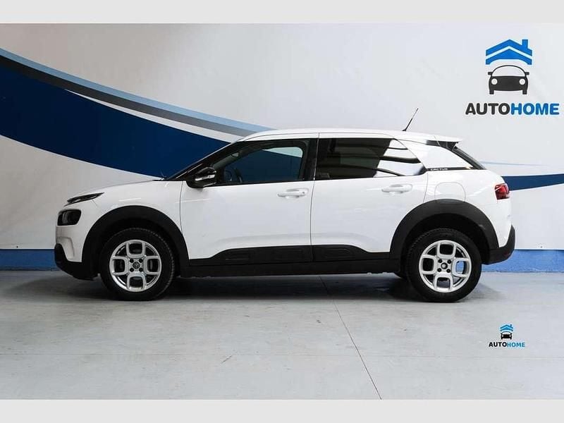 Usado Citroën C4 Cactus Feel 99 CV (72 kW) 2019 Blanco Utilitario